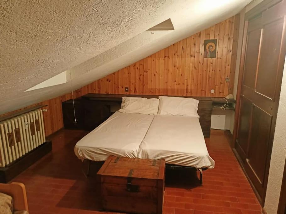 Mansarda Apartment มอร์เจกซ์ ภายนอก รูปภาพ