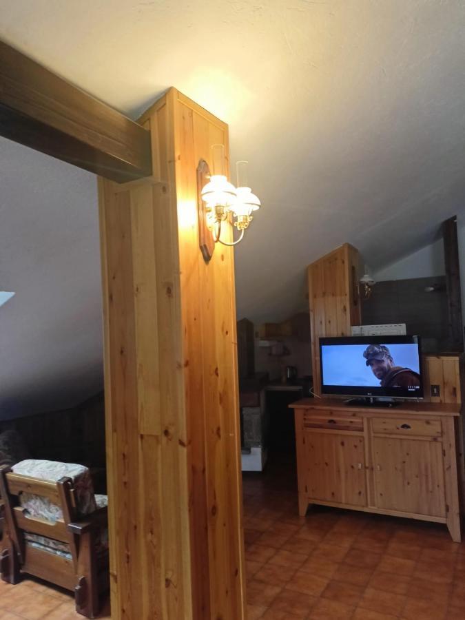 Mansarda Apartment มอร์เจกซ์ ภายนอก รูปภาพ
